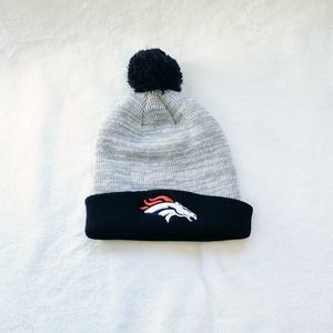 NFL Gray Denver Broncos Beanie w/ NavyBlue Pom Pom